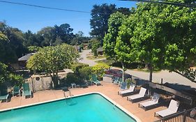 Carmel River Inn & Cottages